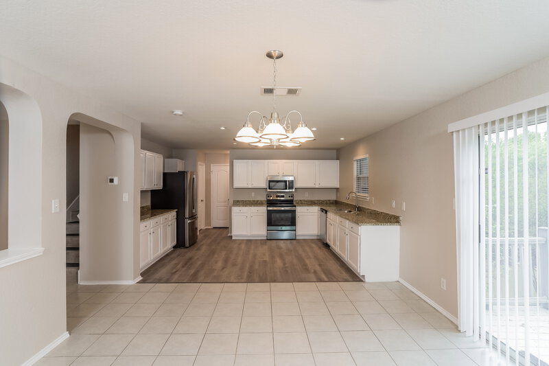 1,955/Mo, 10711 Amble Coach San Antonio, TX 78245 Dining Room View 2