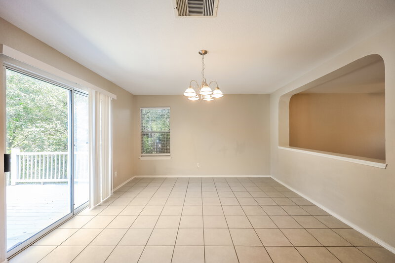1,740/Mo, 10711 Amble Coach San Antonio, TX 78245 Dining Room View