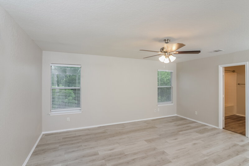 1,955/Mo, 10711 Amble Coach San Antonio, TX 78245 Main Bedroom View