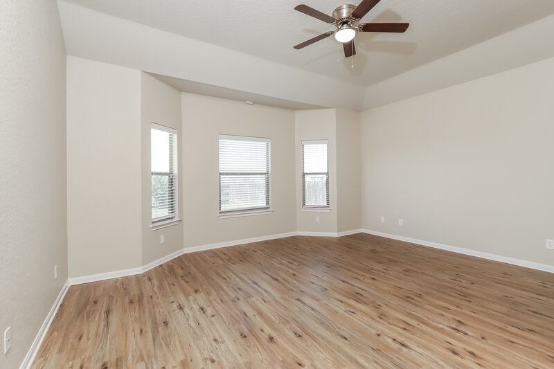 2,205/Mo, 737 Great Cloud New Braunfels, TX 78130 Main Bedroom View 2