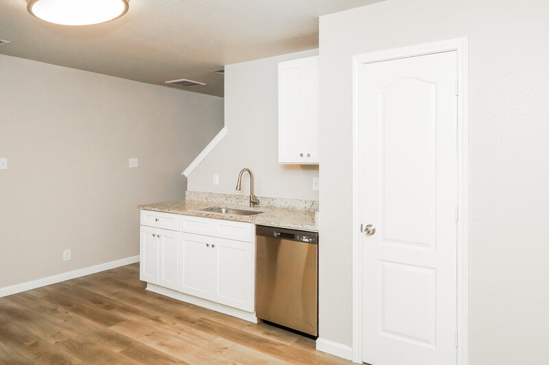 2,055/Mo, 6323 Wild Flower Way San Antonio, TX 78244 Kitchen View