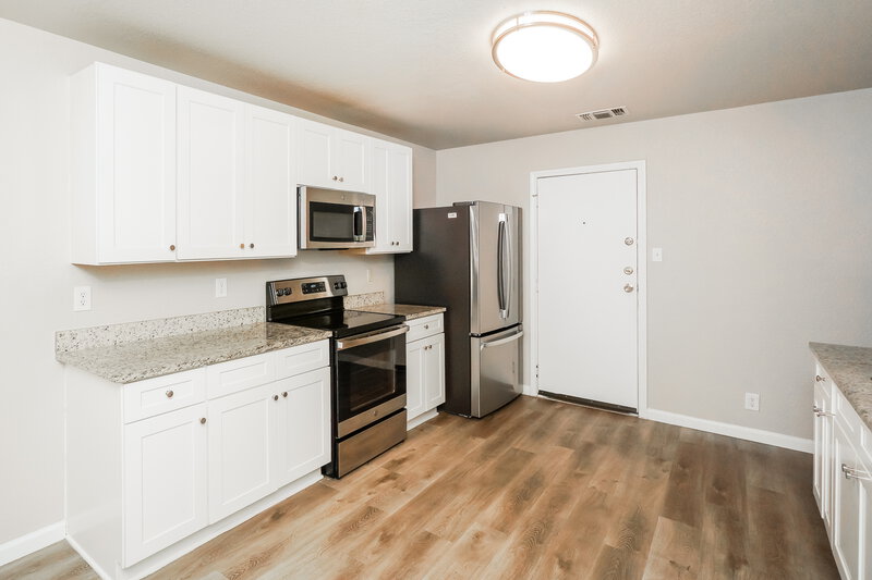 2,055/Mo, 6323 Wild Flower Way San Antonio, TX 78244 Kitchen View 2