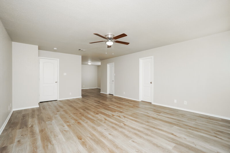 2,055/Mo, 6323 Wild Flower Way San Antonio, TX 78244 Main Bedroom View 2