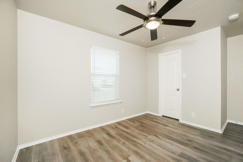 2,055/Mo, 6323 Wild Flower Way San Antonio, TX 78244 Bedroom View 2