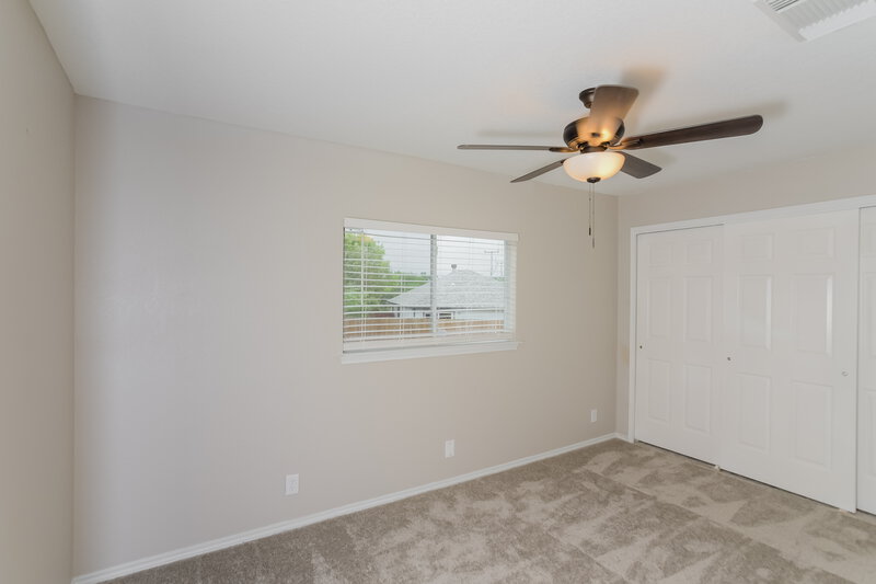 1,675/Mo, 9963 Sunview Pass San Antonio, TX 78245 Main Bedroom View