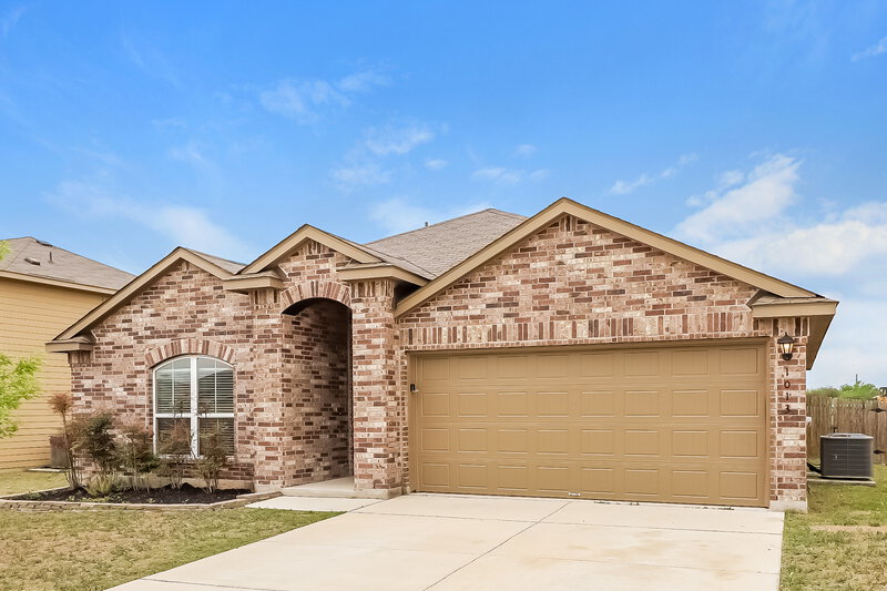 1,780/Mo, 1013 Clarkston Dr Seguin, TX 78155 Front View