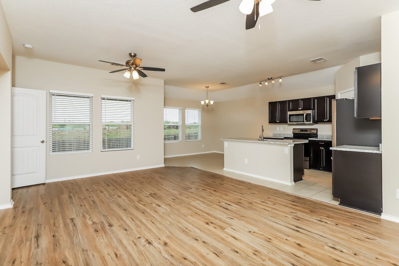 1,780/Mo, 1013 Clarkston Dr Seguin, TX 78155 Living Room View 2