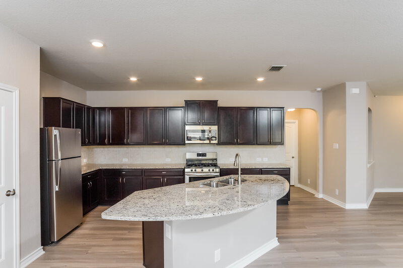 2,180/Mo, 5904 Calaveras Way San Antonio, TX 78253 Kitchen View 2
