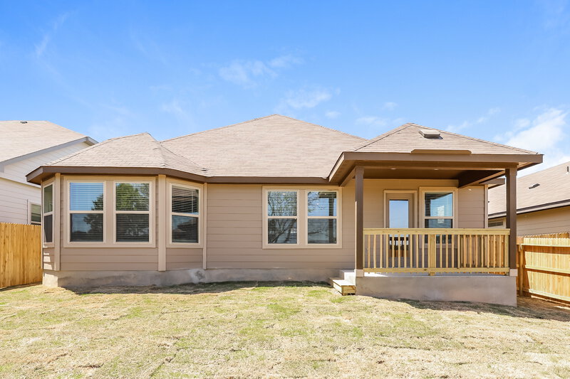 1,985/Mo, 520 Shelton Pass Cibolo, TX 78108 Rear View