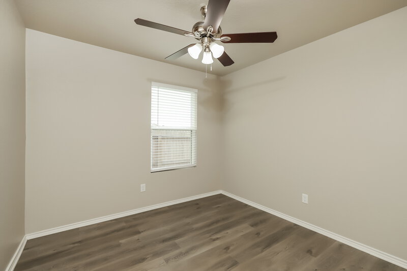 1,830/Mo, 148 Rock Nettle New Braunfels, TX 78130 Main Bedroom View 2