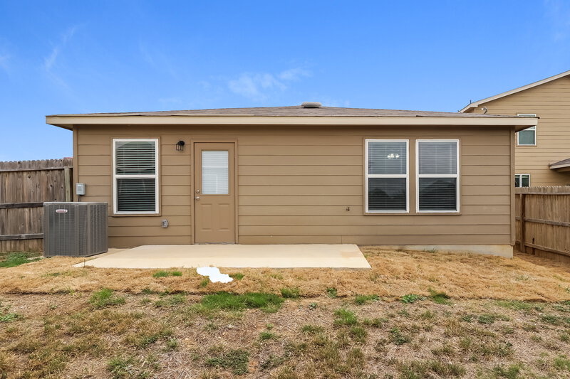 1,830/Mo, 148 Rock Nettle New Braunfels, TX 78130 Rear View