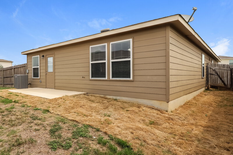 1,830/Mo, 148 Rock Nettle New Braunfels, TX 78130 Rear View 2