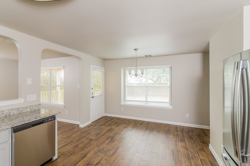 2,060/Mo, 10814 Pony Mesa San Antonio, TX 78254 Dining Room View