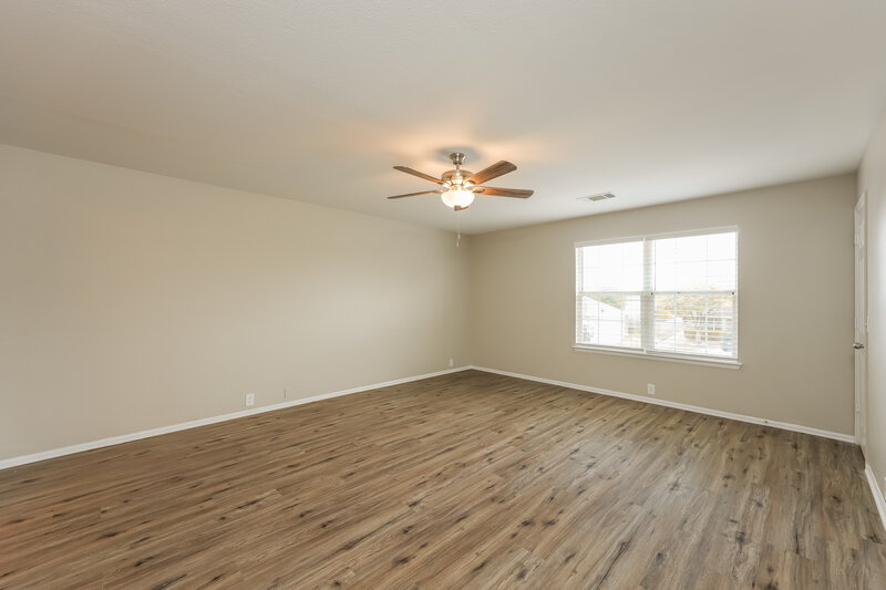 1,770/Mo, 3522 Blue Topaz San Antonio, TX 78245 Main Bedroom View