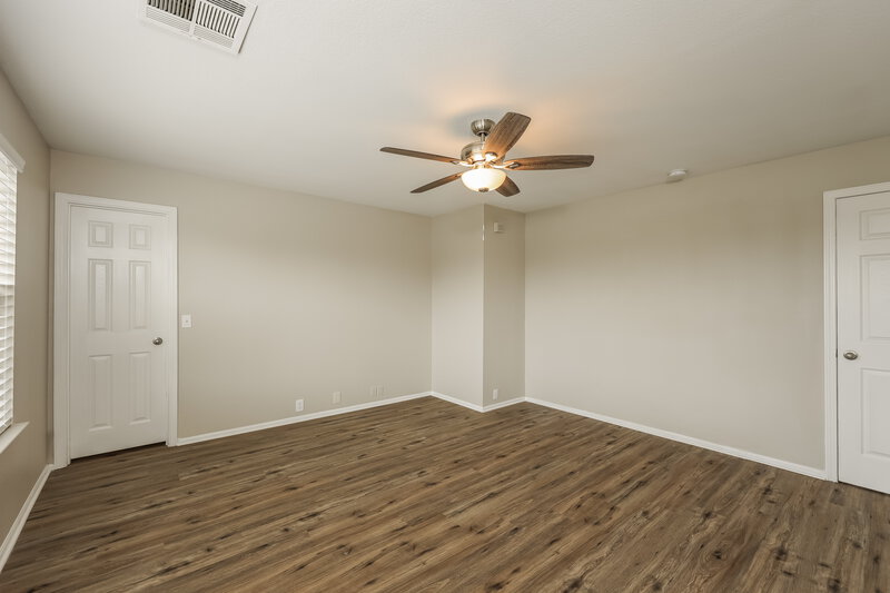 1,770/Mo, 3522 Blue Topaz San Antonio, TX 78245 Bedroom View 2