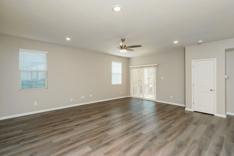 1,630/Mo, 3849 Ivy Path Saint Hedwig, TX 78152 Living Room View 2