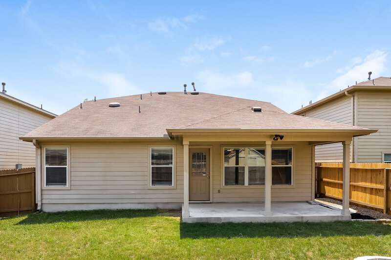1,890/Mo, 3418 Maguey Trl San Antonio, TX 78245 Rear View