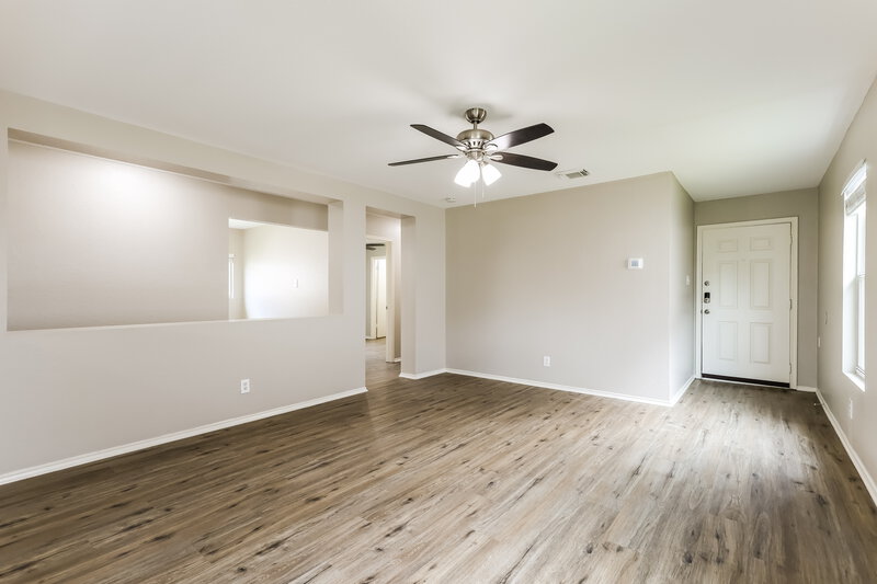1,510/Mo, 7223 Archers Coach San Antonio, TX 78244 Living Room View
