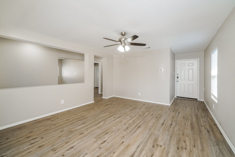 1,540/Mo, 7223 Archers Coach San Antonio, TX 78244 Living Room View