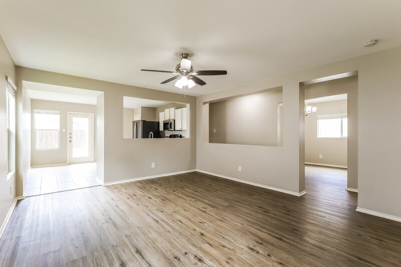 1,510/Mo, 7223 Archers Coach San Antonio, TX 78244 Living Room View 2