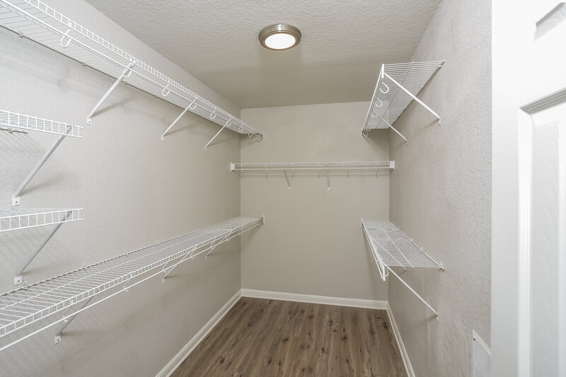2,115/Mo, 11822 Woodland Deer San Antonio, TX 78254 Walk In Closet View
