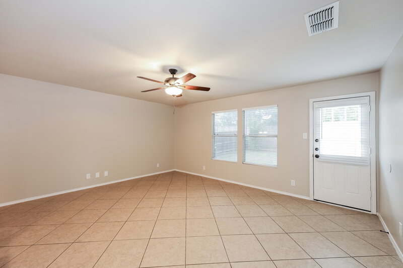2,150/Mo, 12814 Capri San Antonio, TX 78253 Living Room View 2
