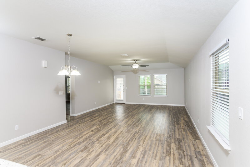 2,135/Mo, 2028 Atticus Dr San Antonio, TX 78245 Living Room View