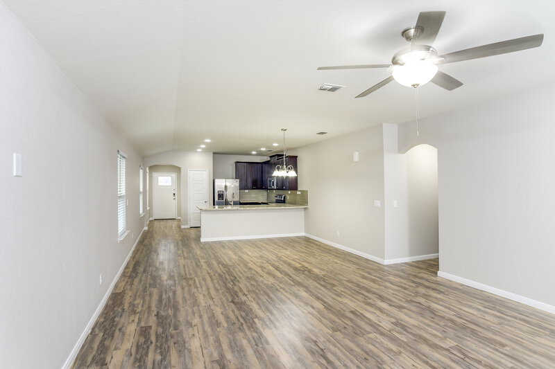 2,135/Mo, 2028 Atticus Dr San Antonio, TX 78245 Living Room View 2