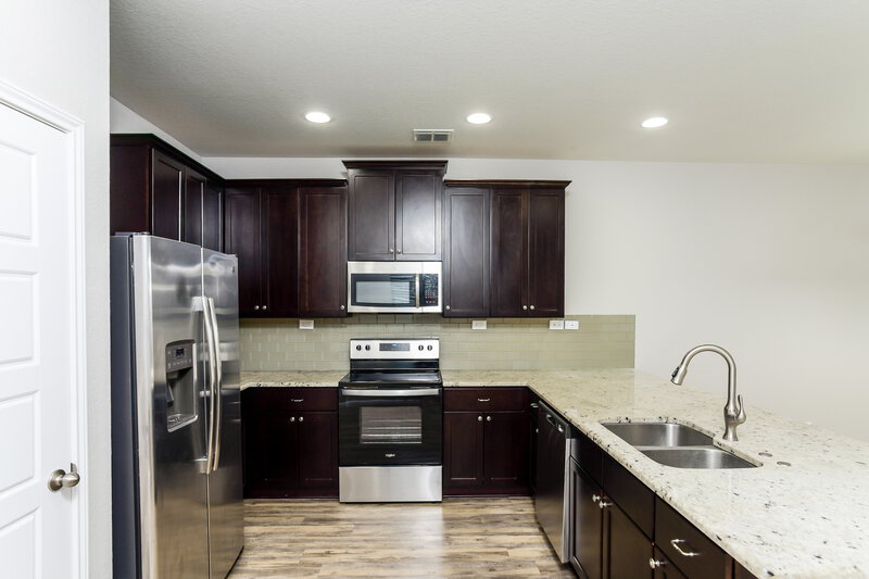 2,135/Mo, 2028 Atticus Dr San Antonio, TX 78245 Kitchen View 2