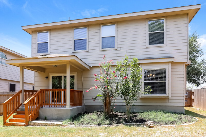 1,825/Mo, 8815 Meadow Spgs Universal City, TX 78148 Twilight Rear View