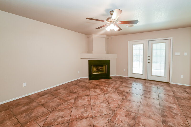 1,735/Mo, 506 Empresario Dr San Antonio, TX 78253 Living Room View 2