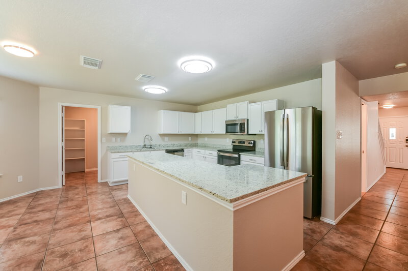 1,735/Mo, 506 Empresario Dr San Antonio, TX 78253 Kitchen View