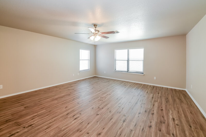 1,735/Mo, 506 Empresario Dr San Antonio, TX 78253 Main Bedroom View