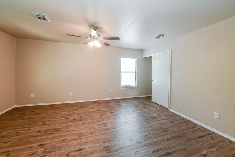 1,735/Mo, 506 Empresario Dr San Antonio, TX 78253 Bedroom View 2