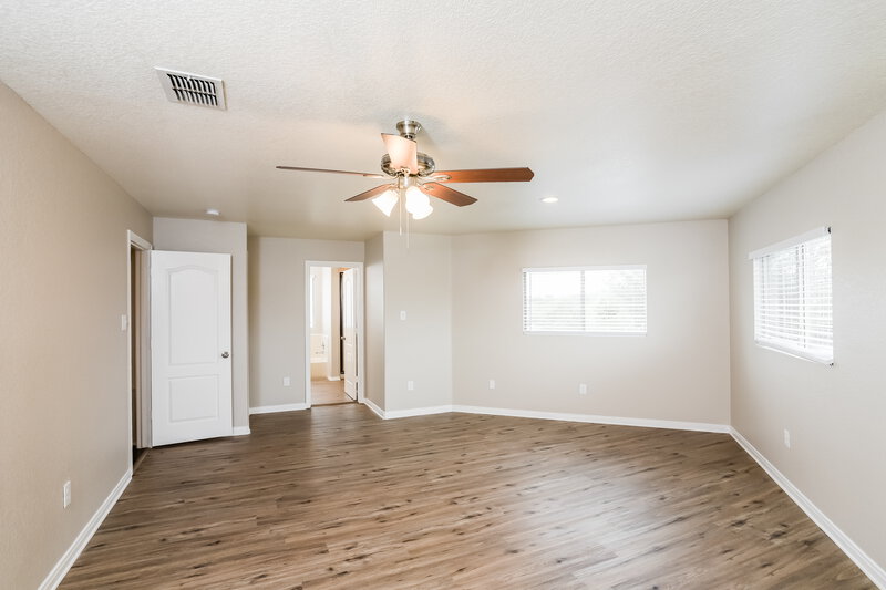 1,795/Mo, 13422 Solar Crst San Antonio, TX 78245 Main Bedroom View 2