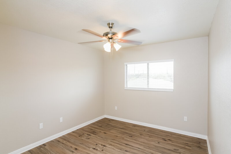 1,795/Mo, 13422 Solar Crst San Antonio, TX 78245 Bedroom View 3