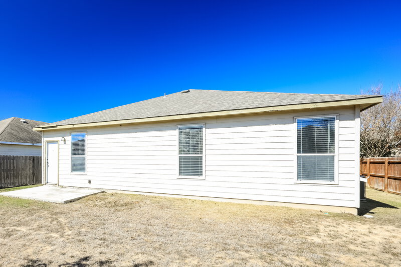 1,645/Mo, 200 Rustic Acres Schertz, TX 78154 Rear View