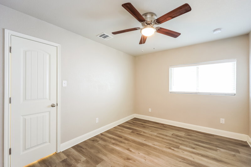 1,630/Mo, 11322 Charismatic San Antonio, TX 78245 Bedroom View 2