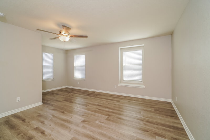 1,870/Mo, 3952 Gentle Mdw New Braunfels, TX 78130 Main Bedroom View