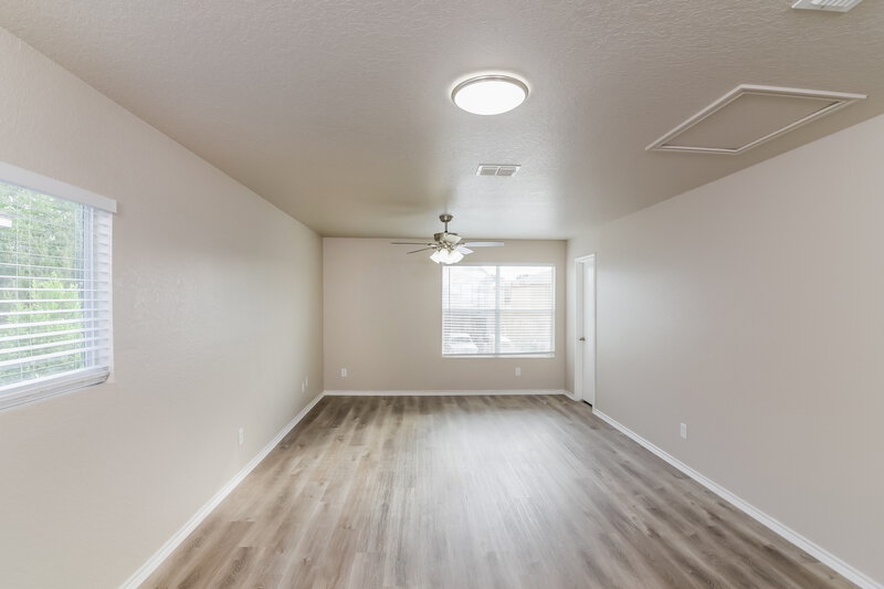 0/Mo, 217 Hinge Loop Cibolo, TX 78108 Bedroom View 4