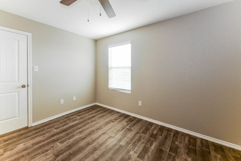 0/Mo, 10219 Waverunner Converse, TX 78109 Bedroom View 2