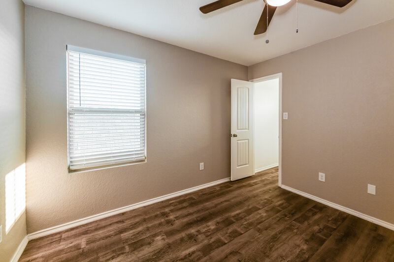 0/Mo, 10219 Waverunner Converse, TX 78109 Bedroom View 3