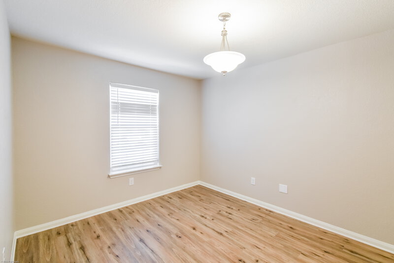 1,800/Mo, 11806 Luckey Vis San Antonio, TX 78252 Dining Room View 2