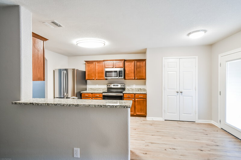 1,800/Mo, 11806 Luckey Vis San Antonio, TX 78252 Kitchen View 2