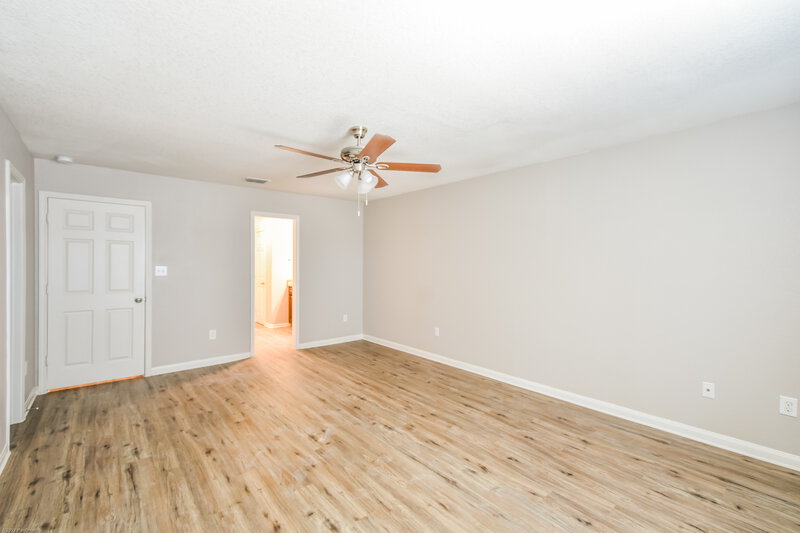1,800/Mo, 11806 Luckey Vis San Antonio, TX 78252 Main Bedroom View