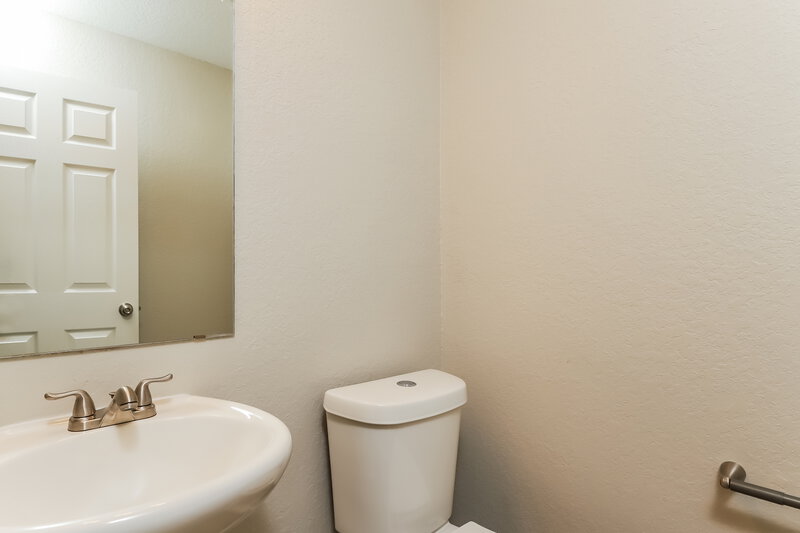 2,180/Mo, 10722 Castello Cyn San Antonio, TX 78254 Bathroom View