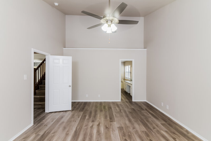 2,355/Mo, 9710 Spring Harvest San Antonio, TX 78254 Main Bedroom View 2