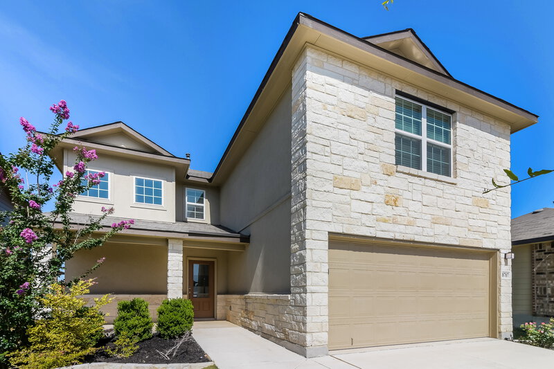2,385/Mo, 8707 Ritter Ldg San Antonio, TX 78254 Front View