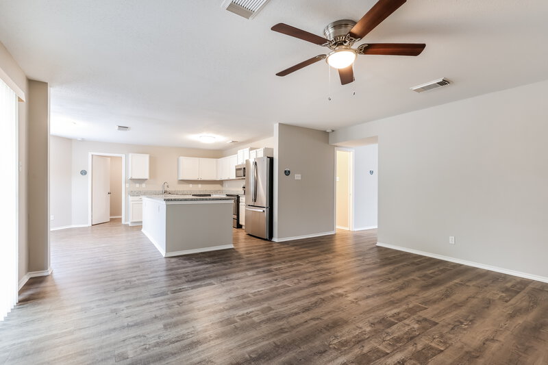 1,925/Mo, 8138 Cherry Glade Converse, TX 78109 Dining Room View