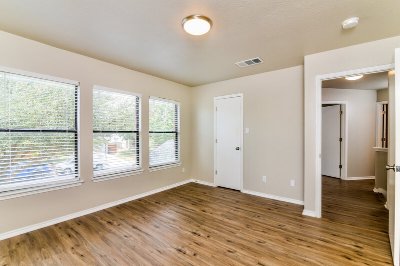 1,585/Mo, 7934 Dueling Oak San Antonio, TX 78254 Misc View 11